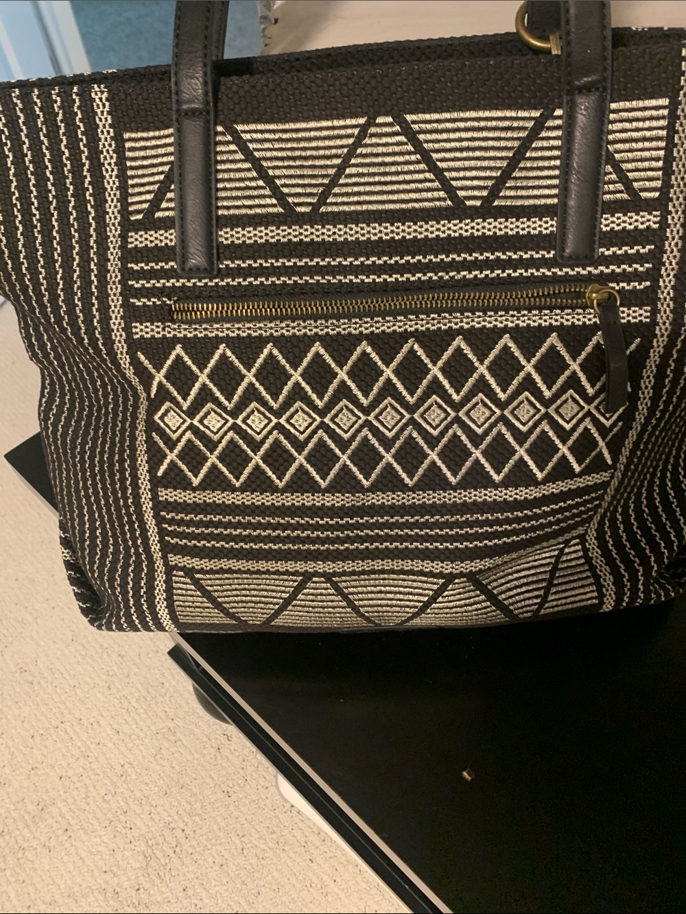 Lucky Brand Black and Cream Geometric Tote - Picture 3 of 4